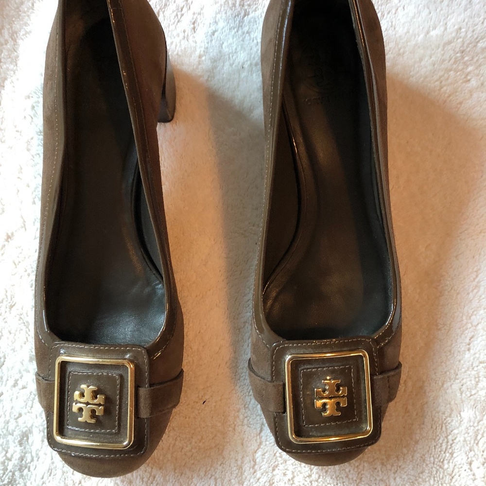 Tory Burch Julian Mocha Suede 50mm Block Heels (Size 8.5M)